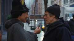 Late Fame, una piccola commedia gentile e malinconica. Con Willem Dafoe, misurato e bravissimo