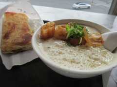 朝は阜杭豆漿で・・・_b0143308_22203288.jpg