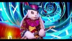 Mask singer 2025 - Le Lapin  chante "Losing My Religion" de R.E.M.