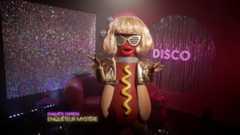 Mask singer 2025 - Lady Saucisse, l'enquêteur mystère se joint à la fête