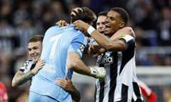 ВІДЕО. Голкіпер Ньюкасла зробив рукою гольовий пас, і сороки забили Трубіну