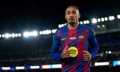 ВИДЕО. Звезда Барселоны удивил фанатов своим поступком во время матча