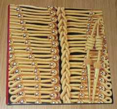 Brasseys Book of Uniforms