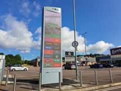 Shopping at Luton Retail Park