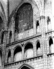 Intérieur, nef, partie supérieure, détail