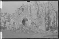 Façade ouest après le bombardement de 1944