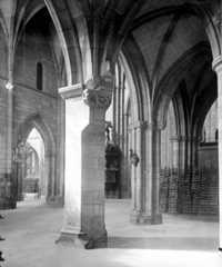 Bas-côté et transept