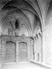 Dessous du porche sud, dit porte des catéchumènes