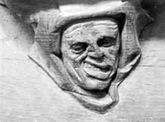 Miséricorde: tête grotesque