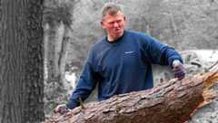 Bob Backlund tossing a twig! Backlund has always been a man of exceptional strength, and as one unfortunate heckler learned at a bar in Florida in the 1970s, Backlund’s kindness should NEVER be taken as a weakness!