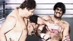 “We have contact!” Stan Hansen dishes out stiff punishment on Johnny Gunn (Tom Brandi). His hard-hitting style was legendary.