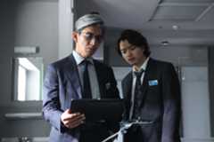 染谷将太の円熟みが増す演技アプローチ　『教場0』『サンクチュアリ』での“オーバーアクト”