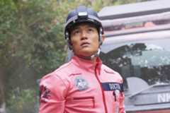 『TOKYO MER』で光る鈴木亮平のリーダー像