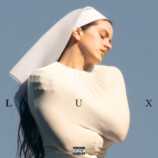 ロザリア『LUX』を“身体性”から読み解く