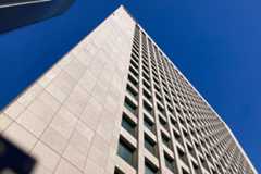 「就職人気企業ランキング」総合トップは8年連続で伊藤忠商事、トヨタは42位に後退［新聞ウォッチ］ 画像