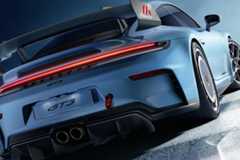 「ウイングいかつすぎ」「ホイールどうなってんだ」ド迫力デザインと圧倒的性能、ポルシェの最新「マンタイキット」にSNS興奮 画像