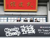 これが最後なのか？ チープ・トリック、感動のフェアウェル公演を完全レポート――思い出の地・日本武道館で再び輝いた4人の勇姿 - pic by YUKI KUROYANAGI