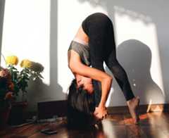 rootsandleisure_apurva lama_yoga