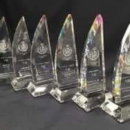 「ANiUTa AWARD 2018」主題歌／NowPlaying部門トロフィー