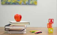 Важно позаботиться о том, чтобы увлечение учителей и учеников искусственным интеллектом не сводилось к атрофии интеллекта.