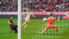 Bayern survive St. Pauli scare to stay on course for Bundesliga title