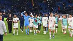 Lille goalkeeper saves three penalties in Europa League win