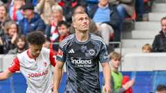 Frankfurt held by Freiburg ahead of Liverpool clash