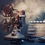 国宝の映画が邦画歴代一位を記録したとかいう、ヤフーニュースで見ました。 映画は見てみたいと思いました。 でも府に落ちないといいますか。。 不法侵入男が主役ですよ?? 芸能界、芸能人でなく、一般社会で働いていたら、、 逮捕モンで、普通はクビですよ。。 想像したらおかしいでしょう?? あなたの同僚が、隣人が勝手に入っていて、警察呼んだとか。。 強盗かもしれない、強姦目的かもしれない。。 怖いというか。。 示談といいますが。。芸能界って反社がついてるんですよ。。 しかも、入ってこられた住人の若い女が。アホで人生経験もないなら。。 いいくるめられるでしょう。。お金と反社に。。。 そんな男が主役、、歴代一位。。。 国民って頭が悪いんでしょうか?? 普通に考えたら気持ち悪くないですか??