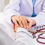 何年も毎日執着5chで誹謗中傷 アンチスレ乱立され立てられてます 精神的にメンタル的にきつく辛いです 警察相談しましたが 続いてます ついみてしまうのも癖になっており どうにかしたいです(鬱） PSO 大規模 小規模 モンハン FFOの板で毎日一日中されていまふ （ 確 認 で き ま す ） 色んな板でTK 加藤がー、ブルプロTKがーと、（虚言癖、障害者、犯罪者 荒らし扱い）や趣味を嘘扱いされたり、悪口 陰口 デマ 誹謗中傷されています どうしたらいいですか？ どうしたらいいと思いますか… 誹謗中傷って他人からみてどう思うんですか？信用しますか？ 意見がほしいです ご意見お聞かせください。 お願いします。