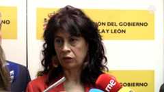 La ministra de Igualdad, Ana Redondo, ha sostenido este viernes, en relación con la figura del expresidente del Gobierno Felipe González, que "hay jarrones chinos que lamentablemente no quedan bien en las estanterías".Redondo ha opinado así, en declaraciones a los medios en Valladolid en referencia a que el ministro de Política Territorial y Memoria Democrática, Angel Víctor Torres, haya invitado a Felipe González a pensar en qué hace en el PSOE, tras sostener que votará en blanco en las próximas elecciones generales.