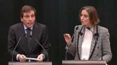 El Pleno de Madrid, celebrado en Cibeles, experimentó un estallido de confrontación que desvió el orden del día y dominó la jornada, transformando una pregunta sobre la gestión municipal de la limpieza en un virulento cruce de acusaciones de corrupción. La bronca, descrita como la "tónica de esta legislatura" y "la bronca de nunca acabar", se encendió durante la quinta pregunta de la sesión.