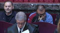 El Tribunal Supremo ha desestimado de forma tajante las recusaciones planteadas por las defensas de José Luis Ábalos y Koldo García durante la audiencia preliminar del juicio que enfrentan por el denominado &lsquo;caso Koldo&rsquo;. La Sala ha rechazado los intentos de apartar a cinco de sus magistrados, argumentando que las peticiones carecían de fundamento y que, además, fueron presentadas fuera de plazo legal.