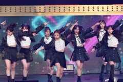 前田敦子さんや高橋みなみさん…OGがAKB48の20周年ライブに