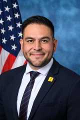 Image of Gabriel Vasquez