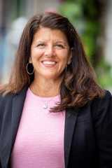 Image of Lisa Borowski