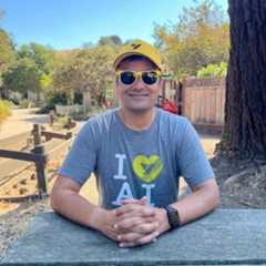 Raghu Ravinutala, AI Customer Service