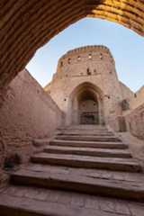 نارین قلعه- عکس نارین قلعه- آدرس نارین قلعه میبد