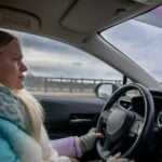 Risque sous-estimé : l’ADAC met en garde contre cette mauvaise habitude méconnue liée à la conduite hivernale