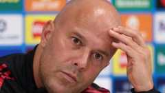 Na Anfieldu sinoć održan hitan sastanak, poznata sudbina Arnea Slota!