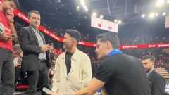 Bh. fudbaler izazvao veliku pažnju na meču Turska - BiH, čak mu i Turci prilazili za selfie