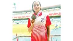 Wins silver in athletics