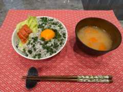 朝食はしらす明太子丼の記事画像