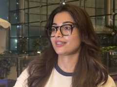 Rashmika Mandanna hugs a pap wishing happy birthday