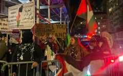 Protesters at Park East Synagogue in New York City, November 19, 2025. (Luke Tress/Times of Israel)