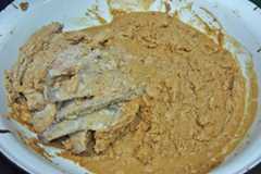 Pla ra in a large enamel basin as often seen in fresh markets.