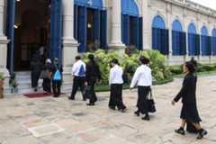 Eight committees to organise royal funeral