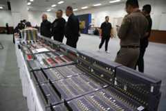 Cops reveal how to spot scammers