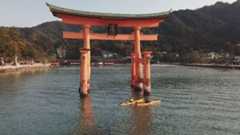 "Японские приключения": к храму - на каяке