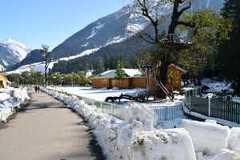 Captivating winter scenes from Kashmir