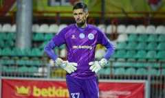 Украинский Нойер? Голкипер Кудровки занял первое место по важному для голкипера показателю